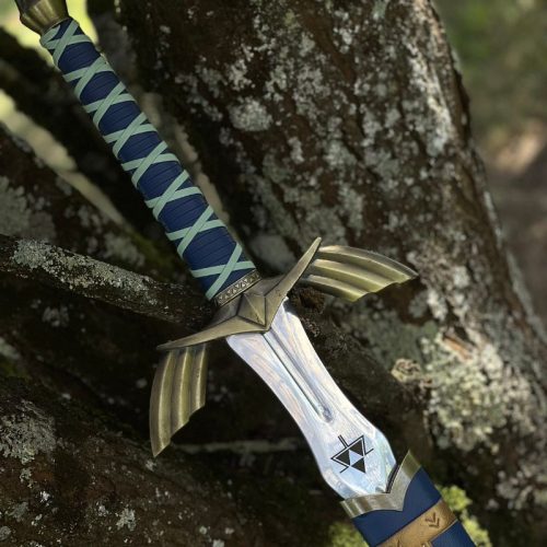 Spada ispirata alla Mastersword