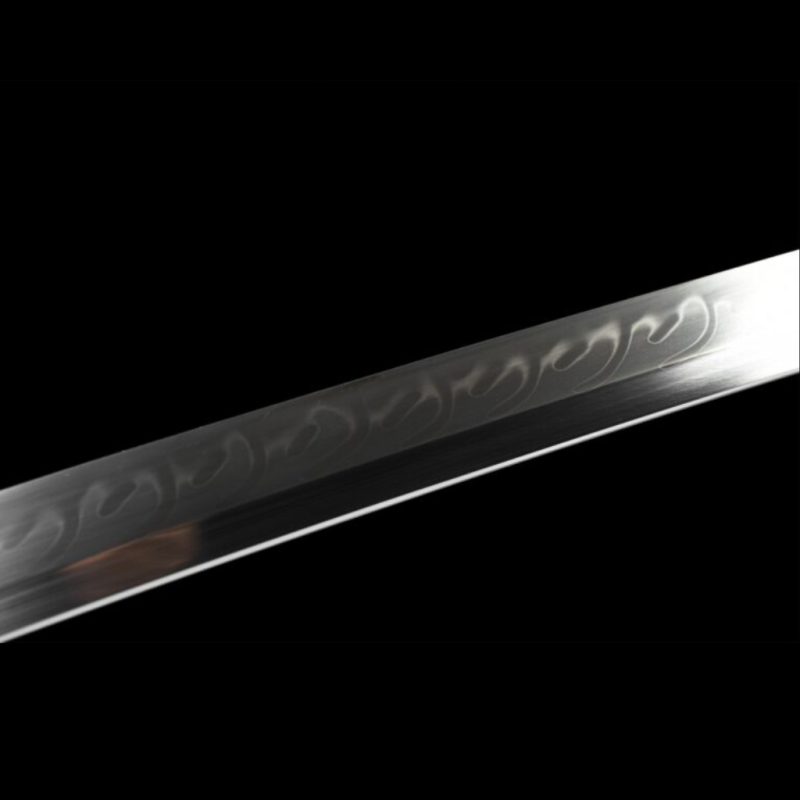 Katana Senka (Acciaio T10 con Hamon Autentico e Pelle di Razza)