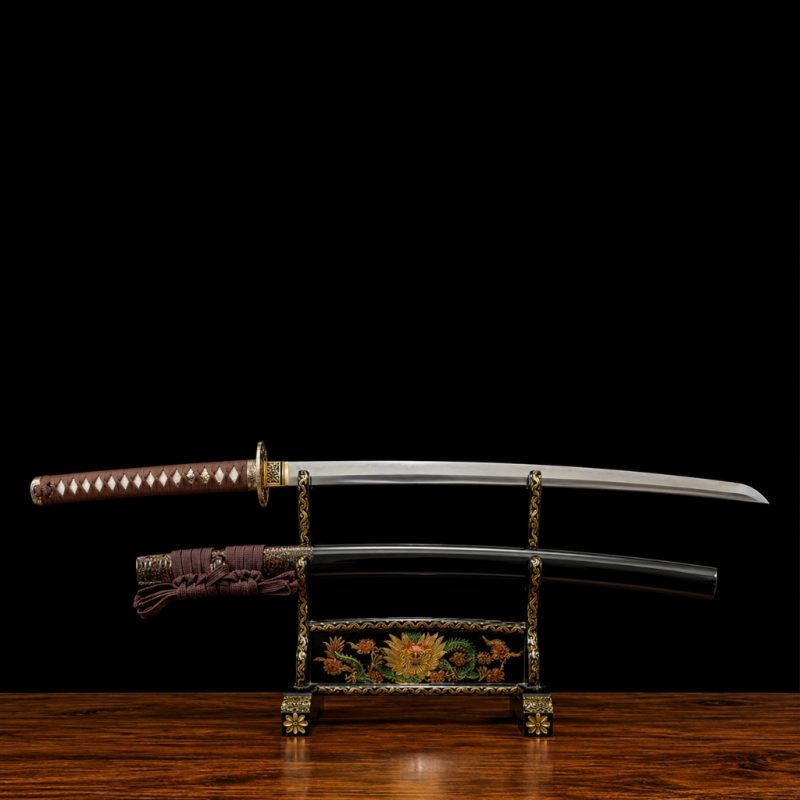 Katana Amaterasu (Acciaio T10 con Hamon Autentico e Pelle di Razza)