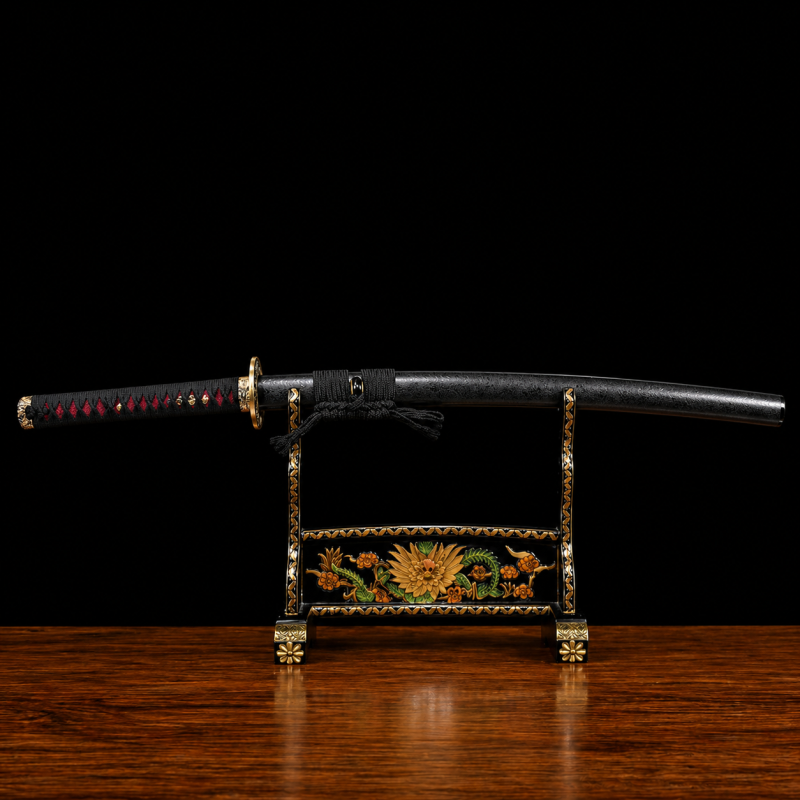 Katana Mikazuki (Acciaio T8 con Hamon Gunome Autentico e Pelle di Razza)