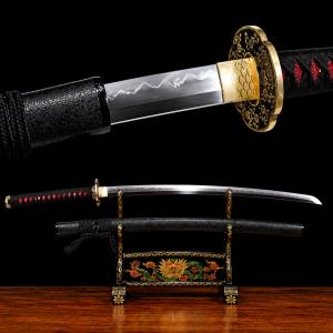 Katana Mikazuki (Acciaio T8 con Hamon Gunome Autentico e Pelle di Razza)