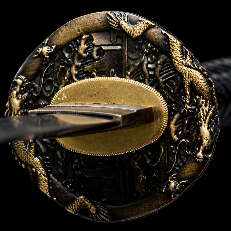 Tanto Katori (Acciaio Damasco Torsato)