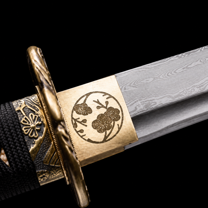 Tanto Tomisato (Acciaio Damasco con Saya Speciale)